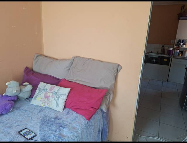 BEDROOM APARTMENT FOR SALE IN COMMERCIA
